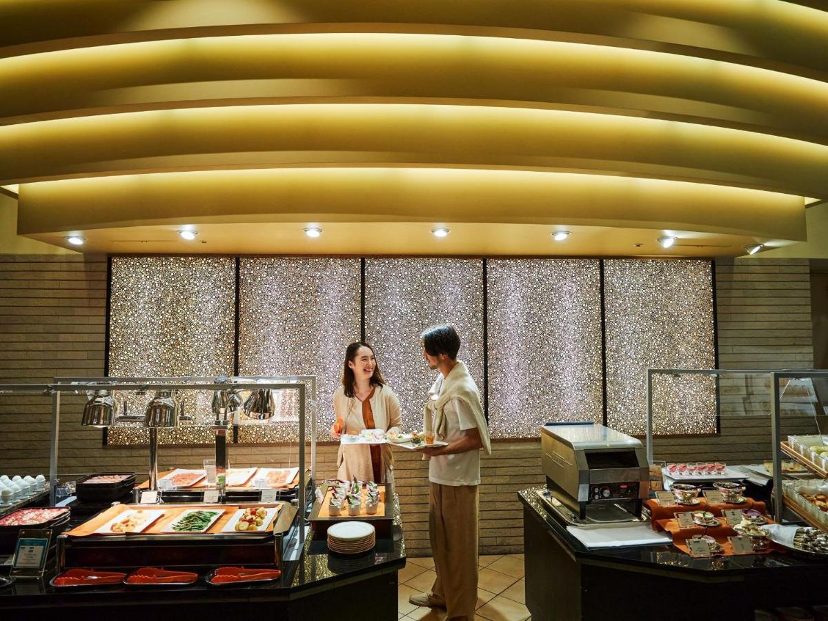 โรงแรม นิกโกะ อลิวิล่า โยมิตัน ภายนอก รูปภาพ The buffet at the hotel